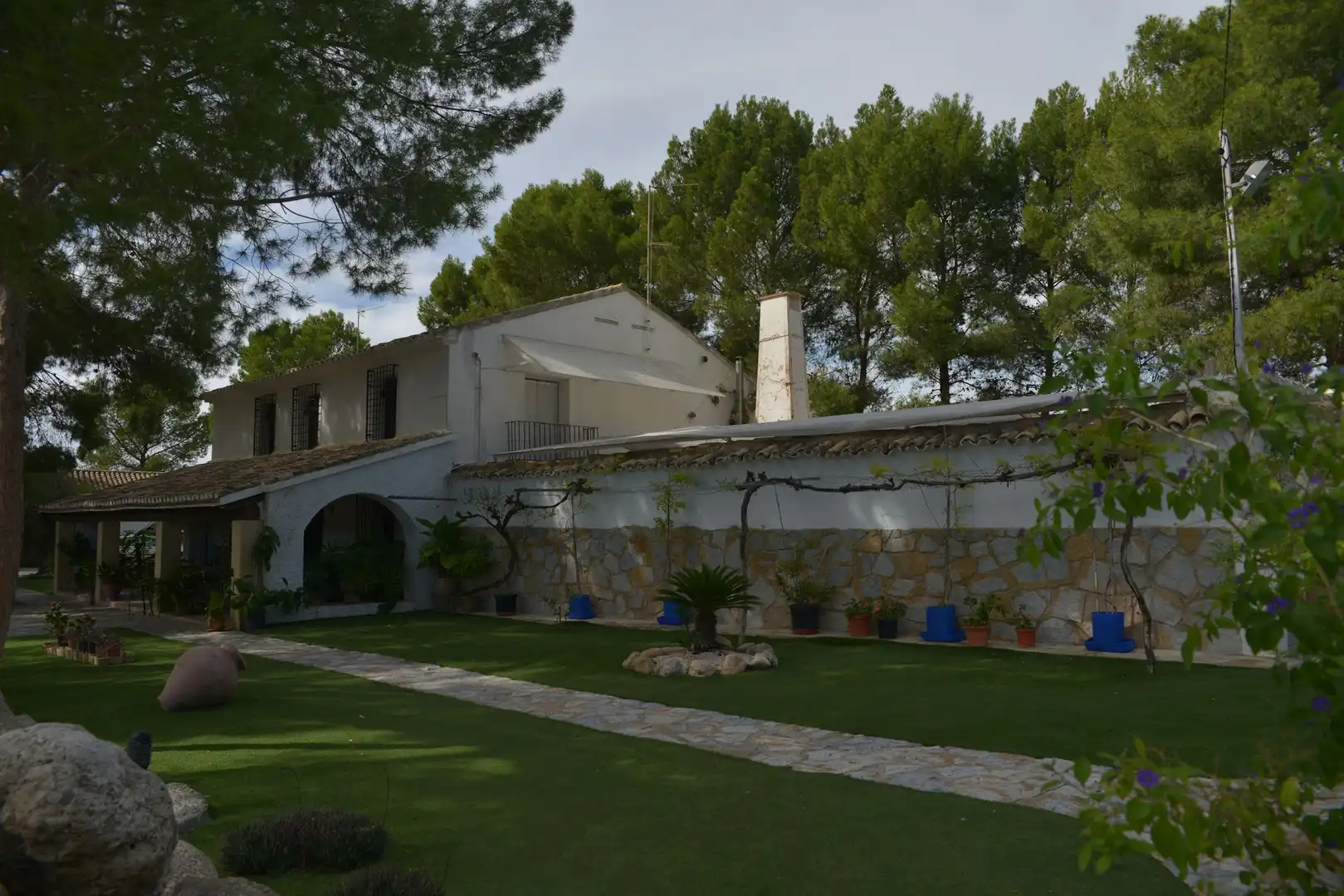 Vista exterior de Casa o xalet en venda en Mula amb Calefacció, Jardí privat i Terrassa