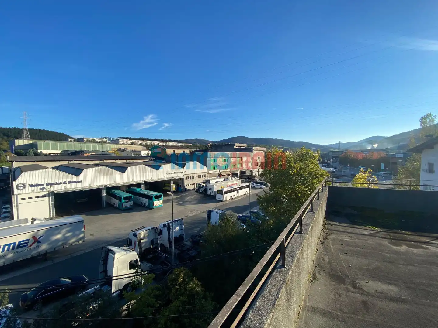 Exterior view of Industrial buildings for rent in Olaberria
