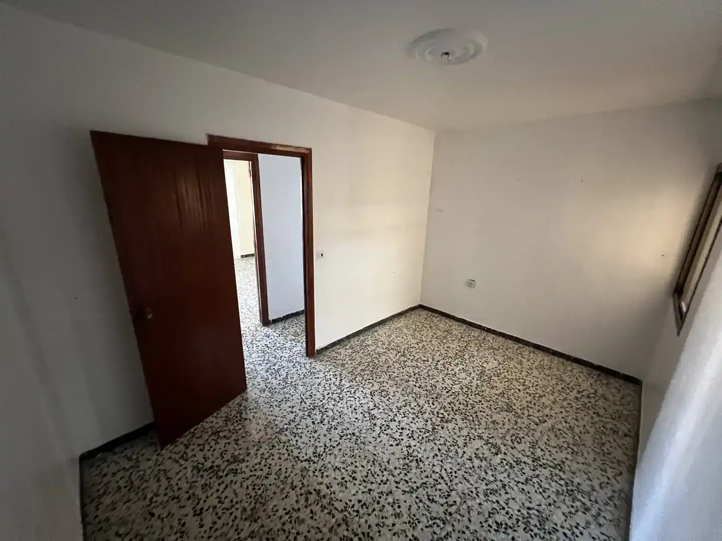 Casa adosada en venda en Guadix amb Traster i Balcó