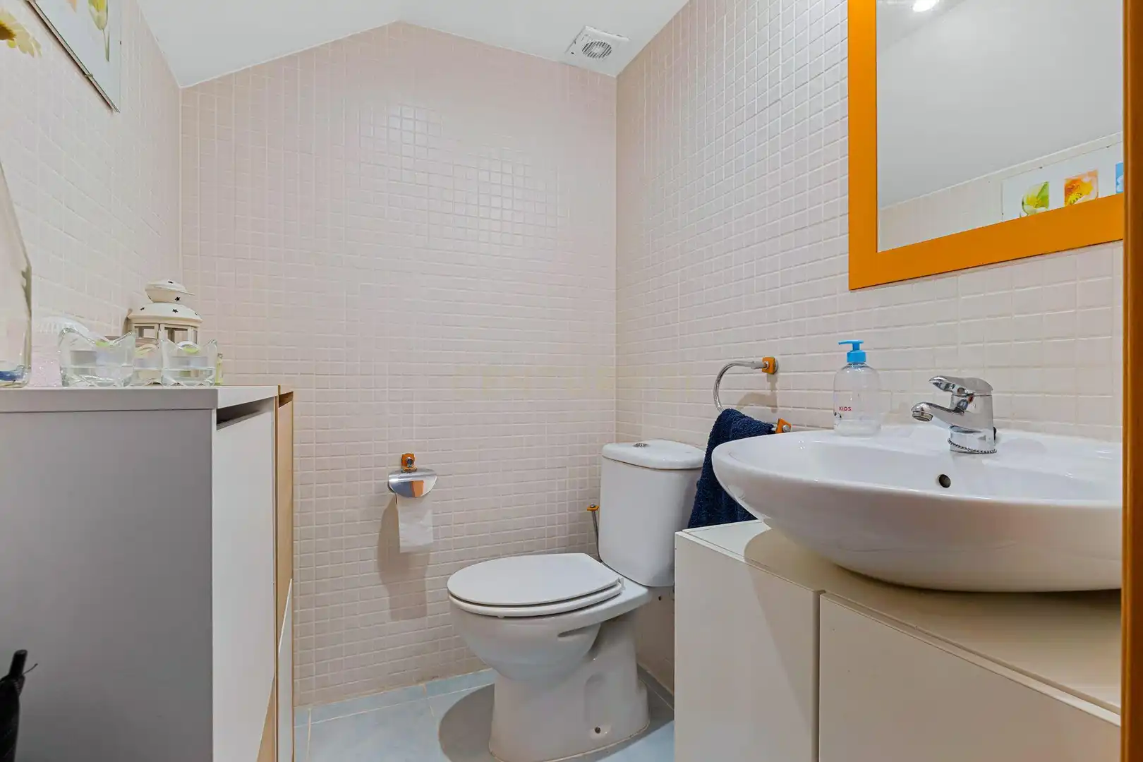 Badezimmer von Maisonette zum Verkauf in Mijas mit Klimaanlage, Privatgarten und Abstellraum