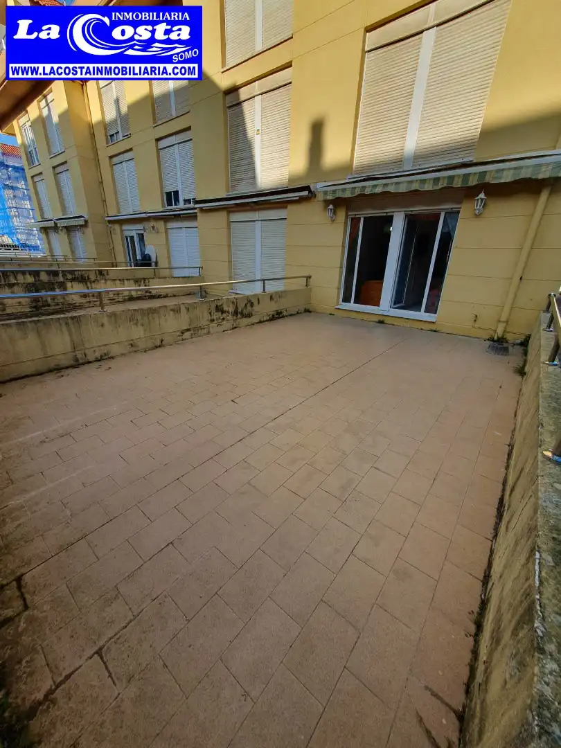 Terraza de Piso en venta en Ribamontán al Mar con Calefacción, Terraza y Amueblado