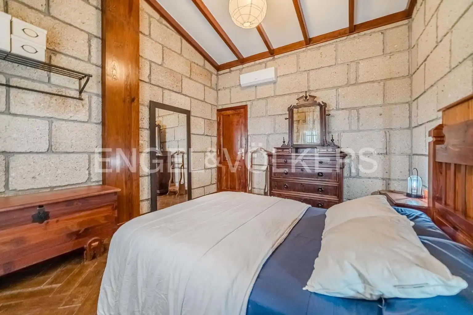 Dormitori de Casa o xalet en venda en Granadilla de Abona amb Aire condicionat, Terrassa i Moblat