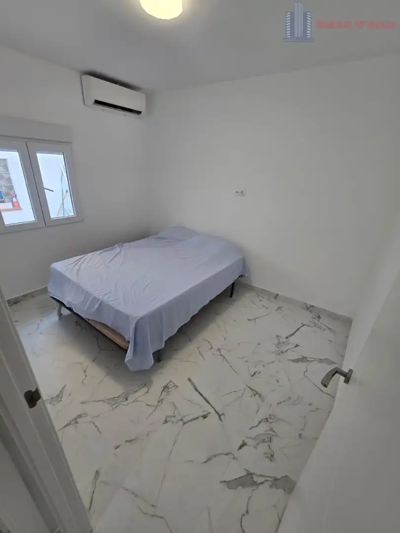 Habitación de Casa o chalet en venta en La Zubia