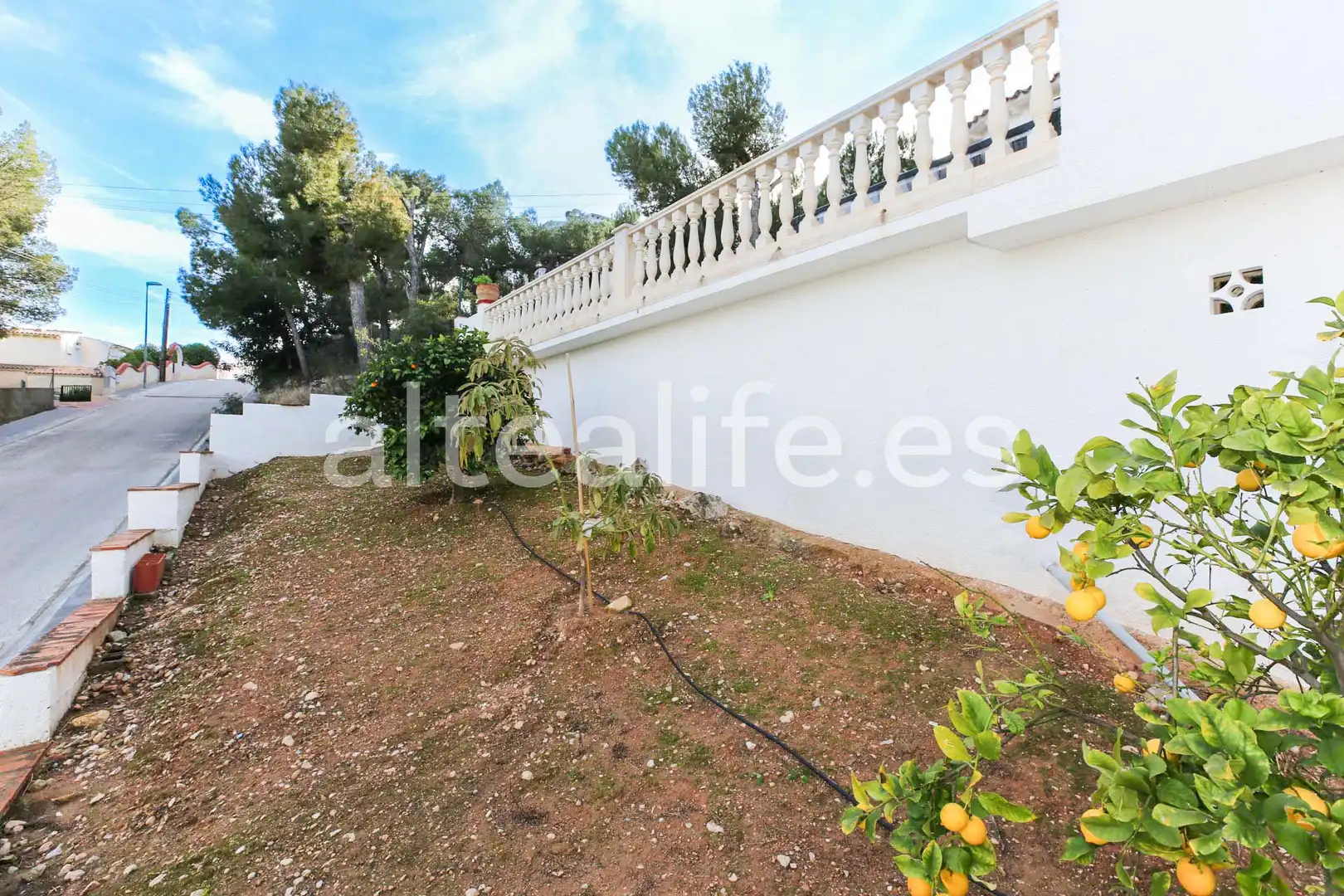 Jardí de Casa o xalet en venda en La Nucia amb Aire condicionat, Jardí privat i Terrassa