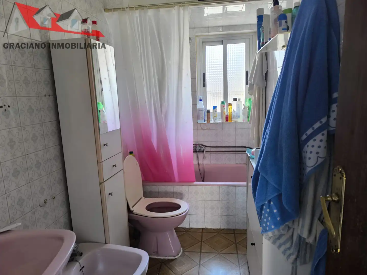 Baño de Piso en venta en Albacete con Calefacción, Amueblado y Balcón