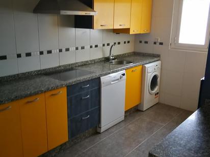 Kitchen of Flat for sale in Villares de la Reina  with Heating