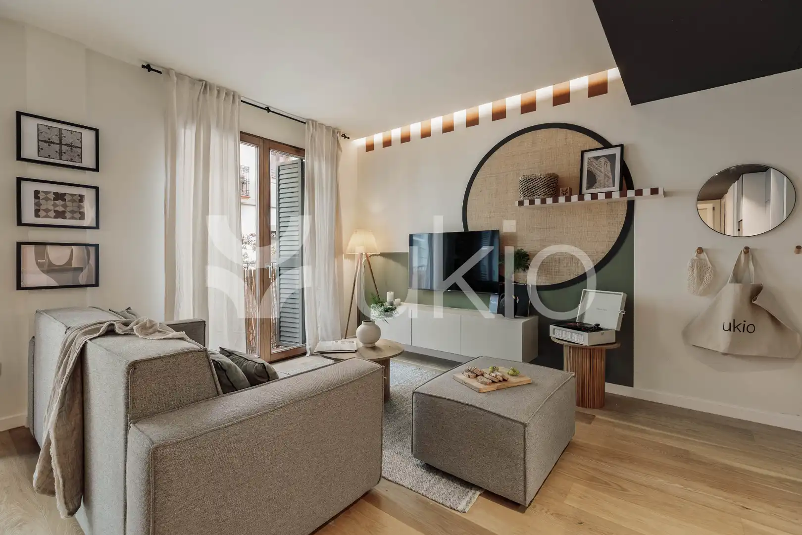 Apartamento con piscina en alquiler en Carrer de Josep Torres, imagen 8