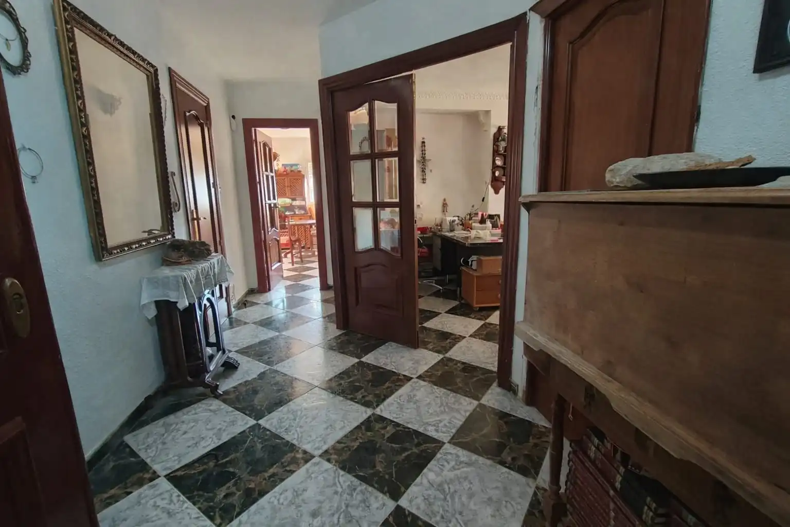 Flat for sale in Granada  with Air Conditioner, Terrace and Furnished