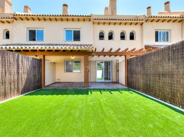 Maison mitoyenne avec balcon à vendre à CL ADARVES DE CALYPSO 9MIJAS (MÁLAGA)