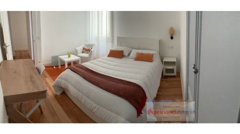 Foto 4 de Piso de alquiler en Plaza Aita Donostia, Basurtu, Bilbao