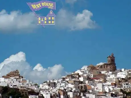 Vista exterior de Casa adosada en venda en Arcos de la Frontera amb Moblat