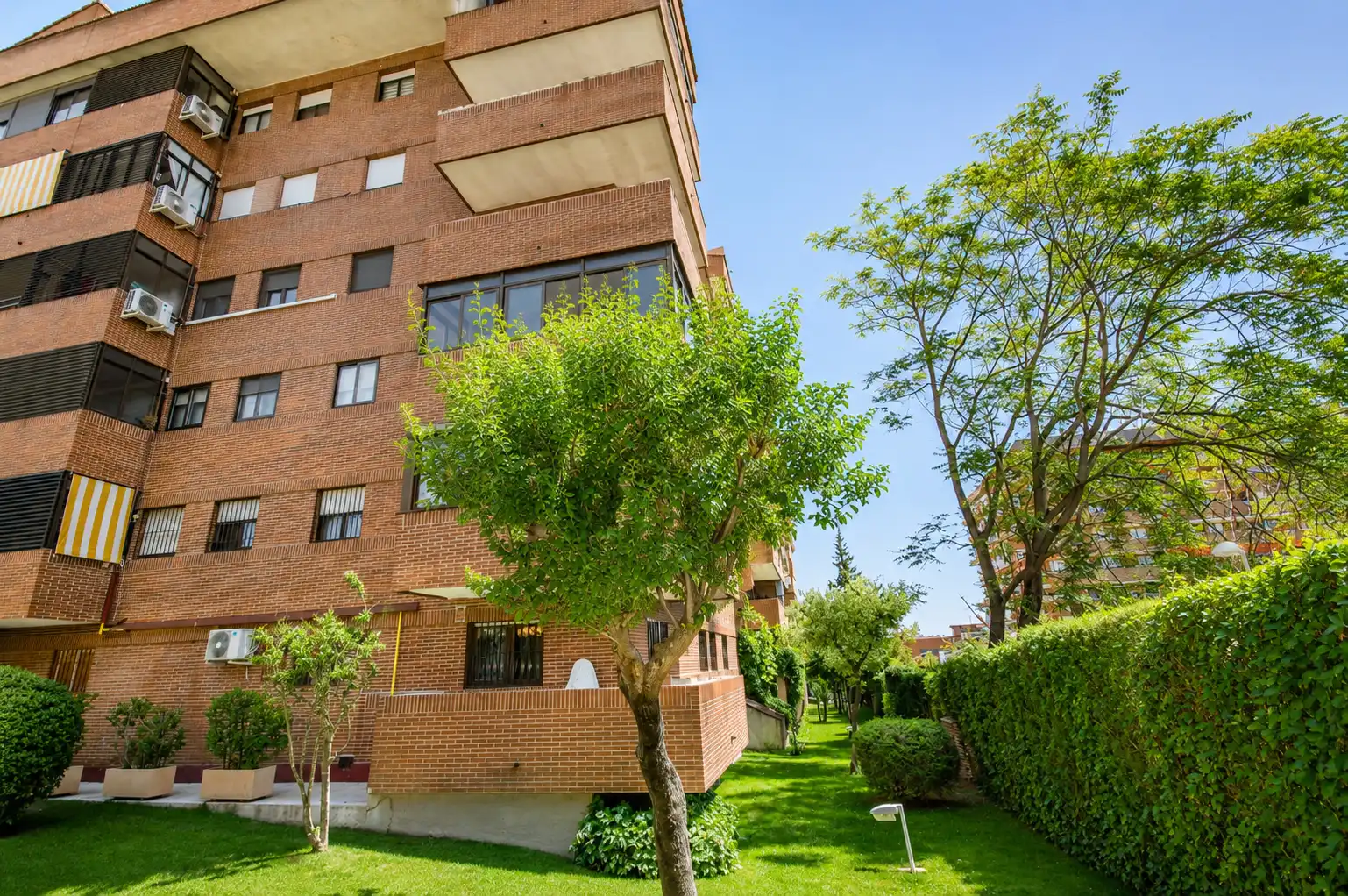 Vista exterior de Pis de lloguer en Madrid amb Aire condicionat, Calefacció i Moblat