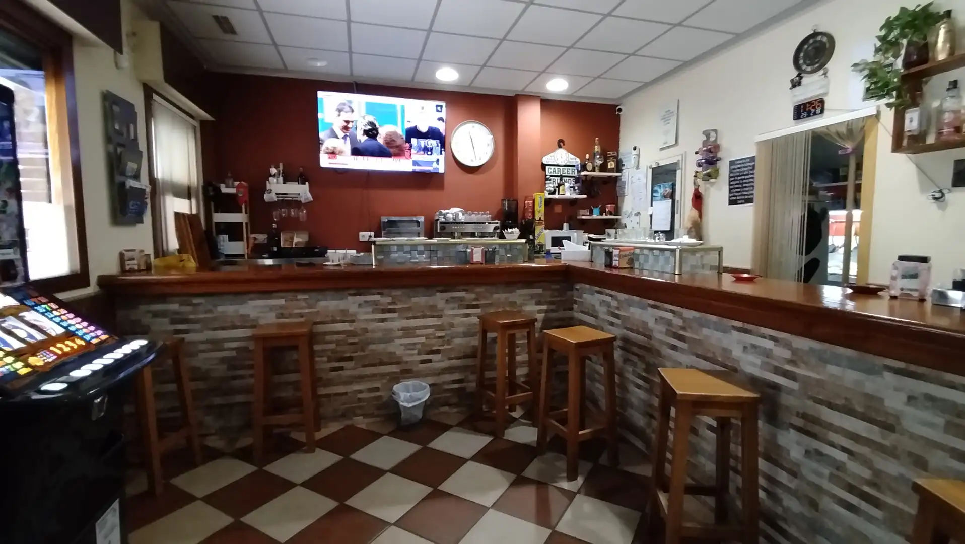 Local en venta en Azuqueca de Henares con Aire acondicionado, Calefacción y Terraza