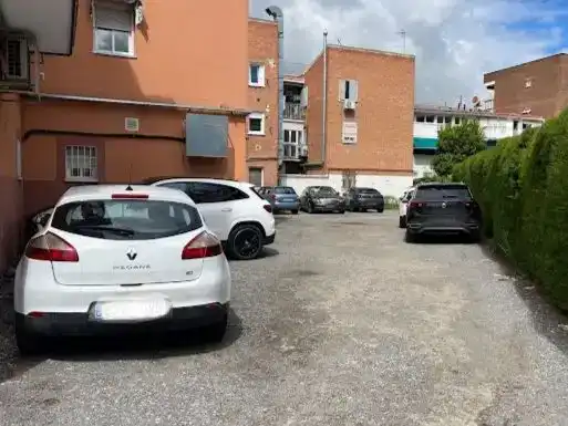 Parking de Piso en venta en Madrid con Aire acondicionado y Amueblado