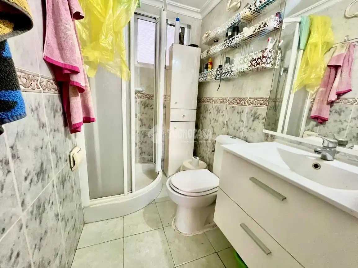 Bathroom of Flat for sale in Jerez de la Frontera  with Air Conditioner