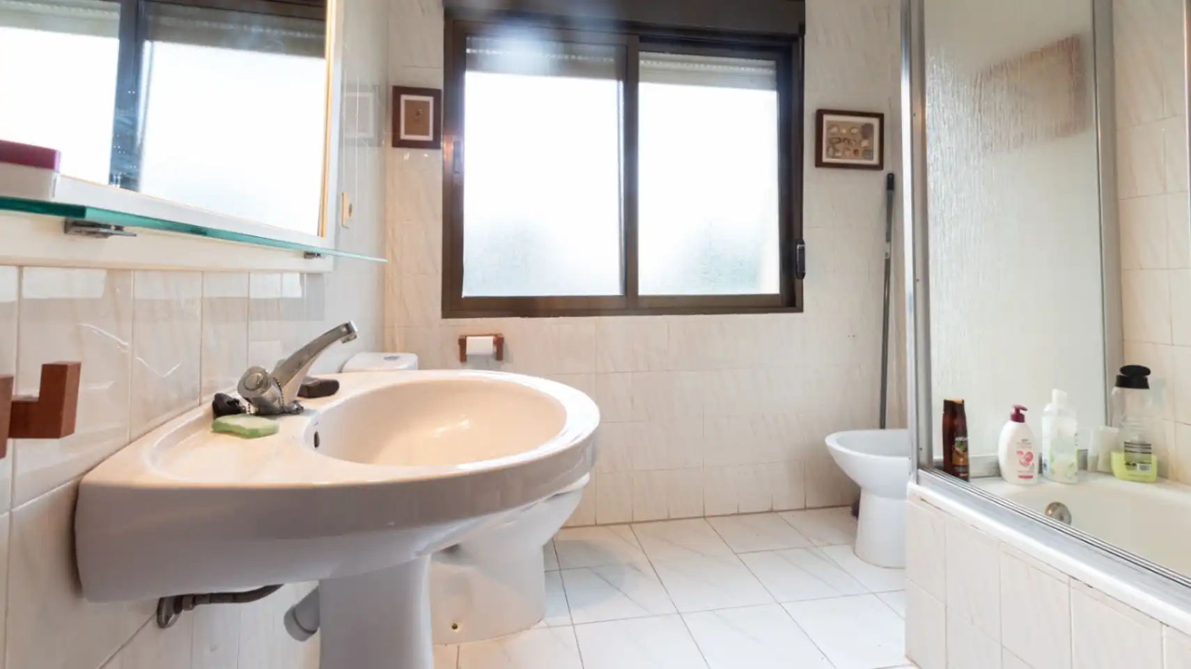 Bathroom of Houses for sale in Dénia  with Air Conditioner, Heating and Private garden