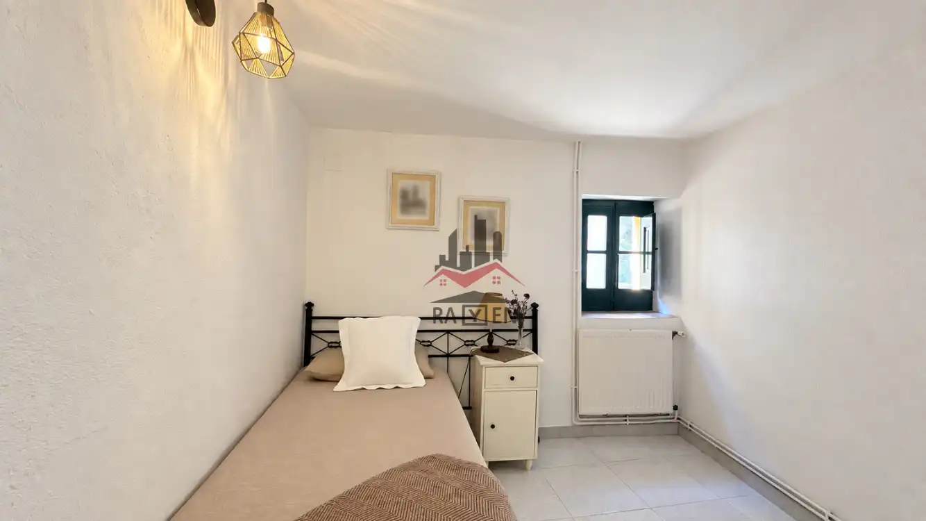 Habitación de Finca rústica en venta en Terrades con Calefacción y Jardín privado