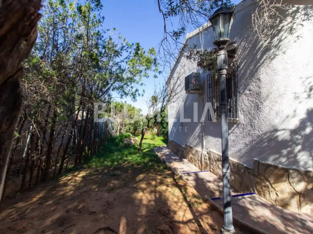 Houses for sale in Calle Plataner, El Montgó