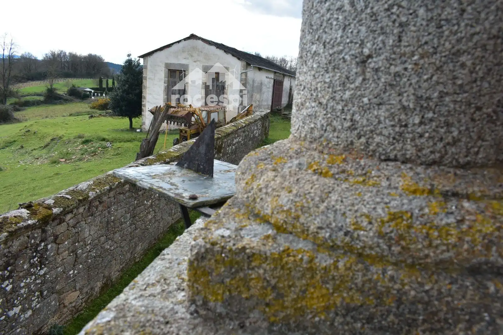 Exterior view of Buildings for sale in Pantón