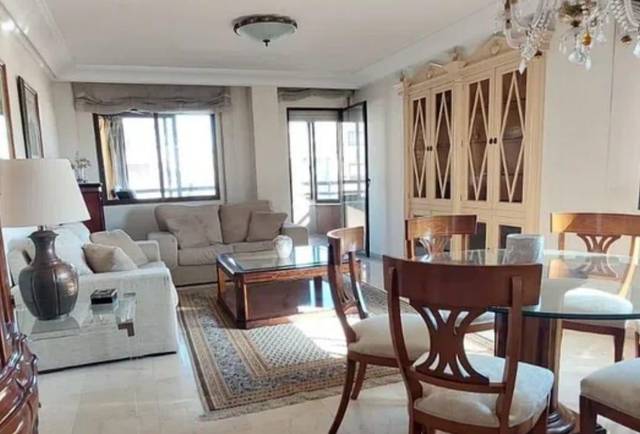 Piso en Venta en Casco Antiguo - Sta. Cruz - Ayuntamiento