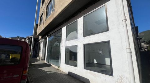Edificio de 240m2 para reformar, compuesto por sótano, planta baja, primera planta y segunda. Ven a verlo y no pierdas la oportuni, imatge 2