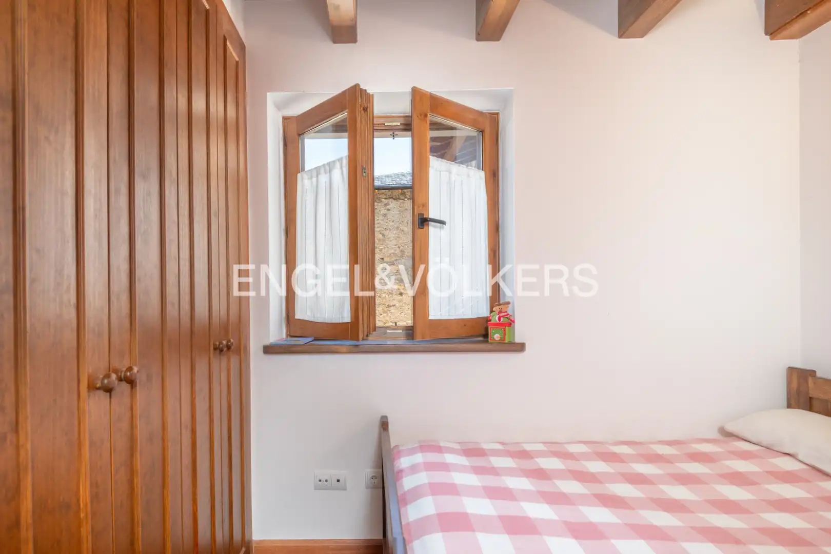 Balcony of Detached homes for sale in Prullans  with Heating, Parquet flooring and Terrace