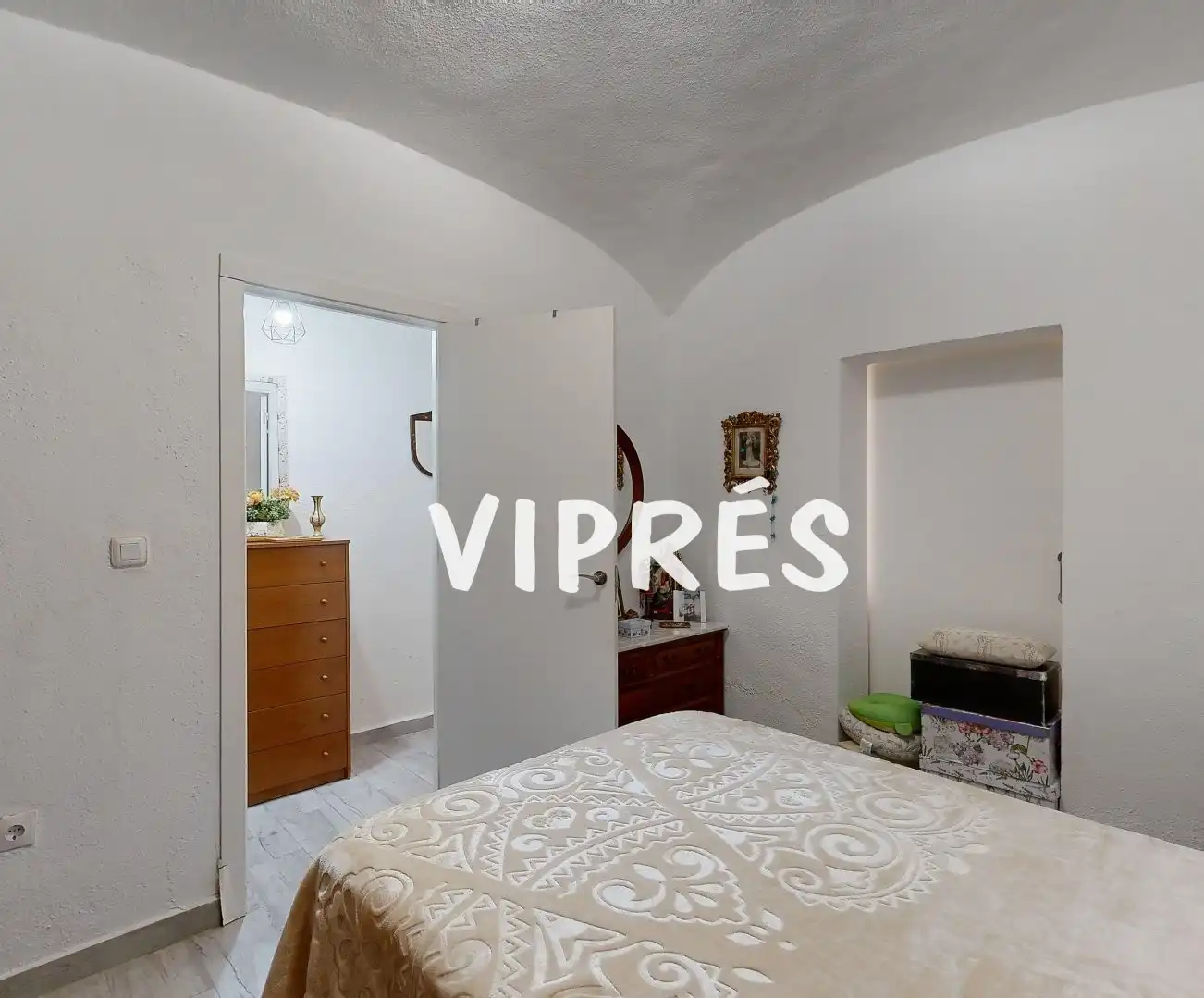 Dormitori de Casa o xalet en venda en Mérida amb Aire condicionat i Terrassa