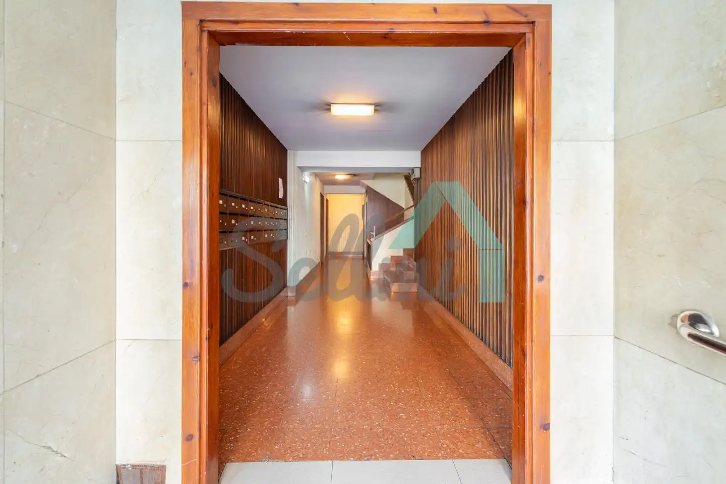 Room in Paz, El Cristo