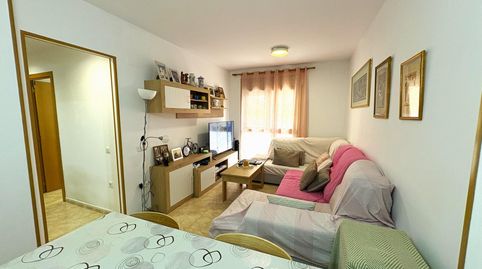 Piso de 3 Dormitorios, Baño, Cocina independiente, comedorestar, Lavadero y Patio, en perfectas condiciones para entrar a viv, imatge 3