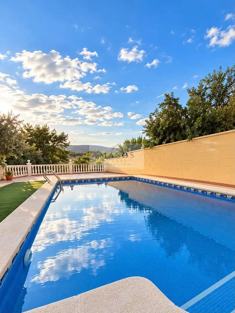 Haus mit Pool zum Verkauf in La Bisbal del Penedès, imagen 3