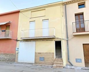 Exterior view of Single-family semi-detached for sale in Menàrguens