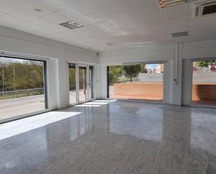 Local de lloguer en Aspe amb Aire condicionat, Terrassa i Domòtica
