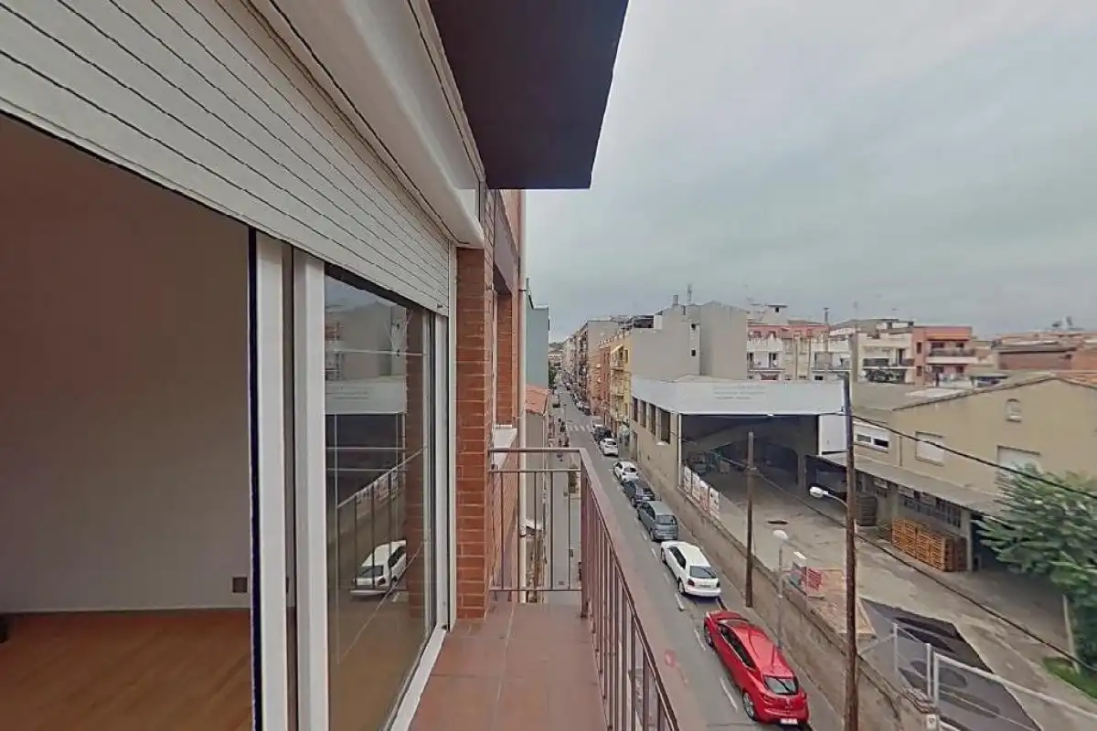 Vista exterior de Pis en venda en Granollers