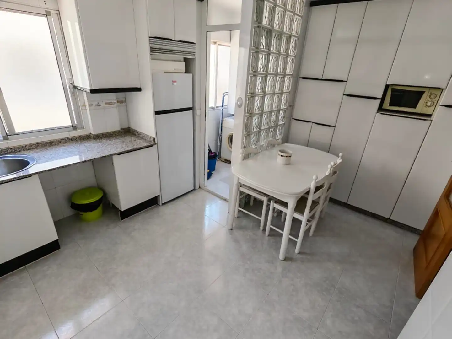 Kitchen of Flat for rent in Murcia  with Furnished, Washing machine and Balcony