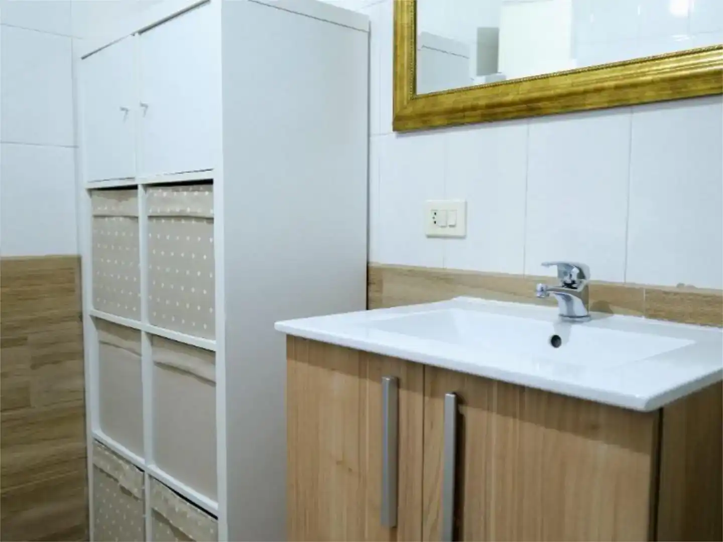 Badezimmer von Wohnung zum Verkauf in Carral