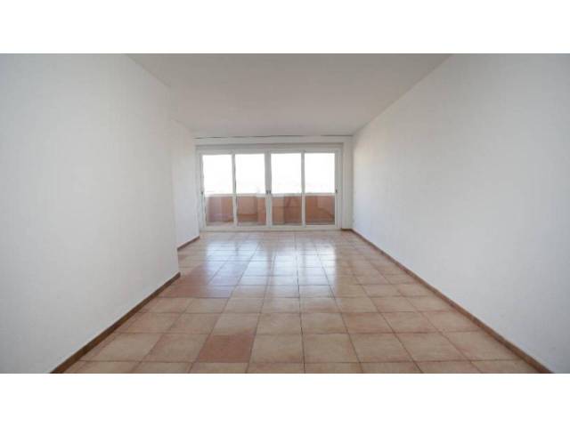 Piso en Venta en Ample en Molí de Vent - La Sauleda