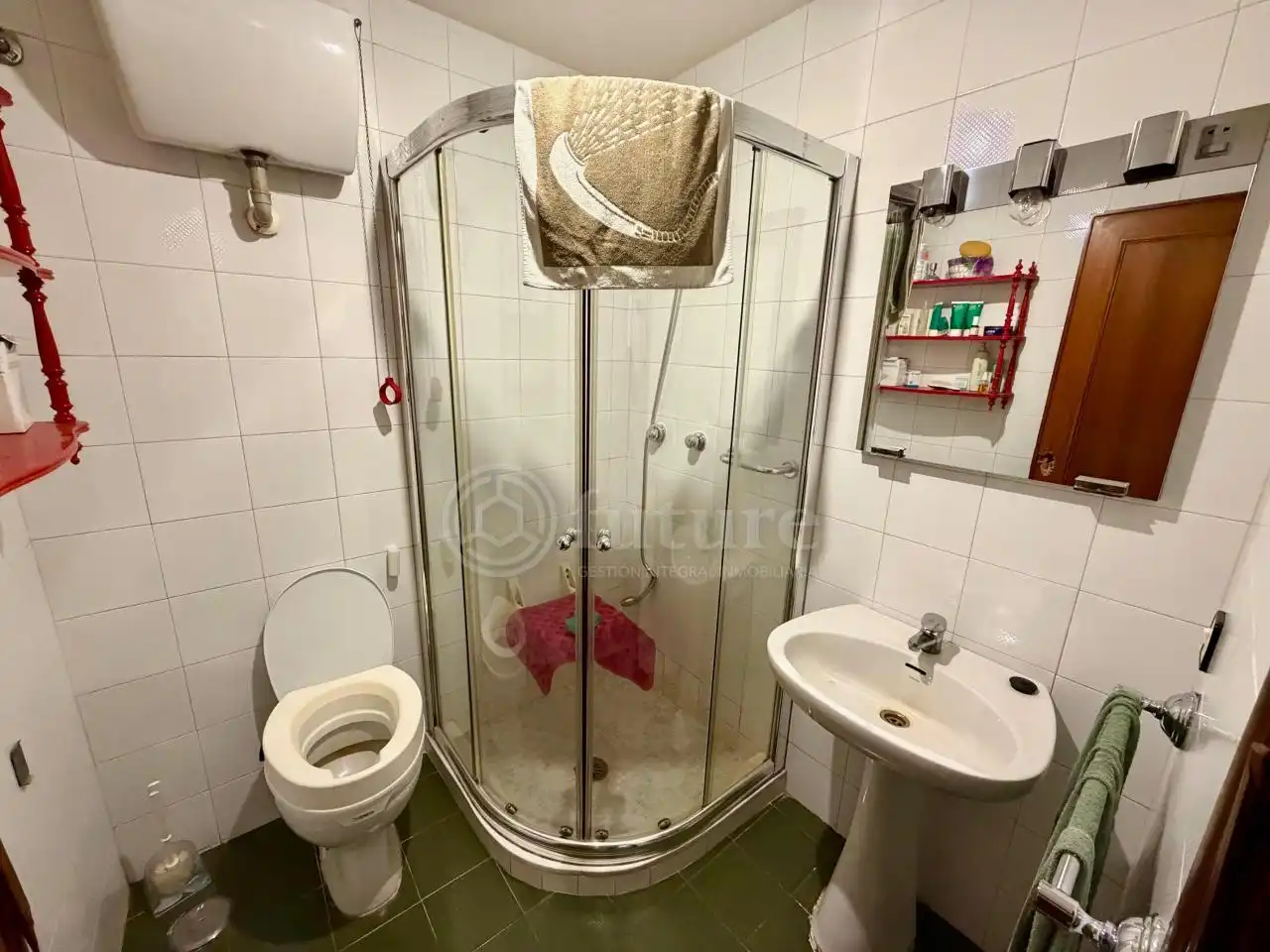 Bany de Pis en venda en Salamanca amb Calefacció, Parquet i Terrassa