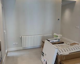Flat to rent in  Madrid Capital  with Air Conditioner, Heating and Furnished