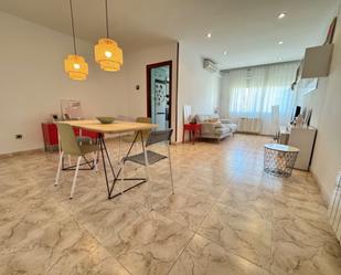 Living room of Flat for sale in Sant Boi de Llobregat  with Air Conditioner, Heating and Furnished