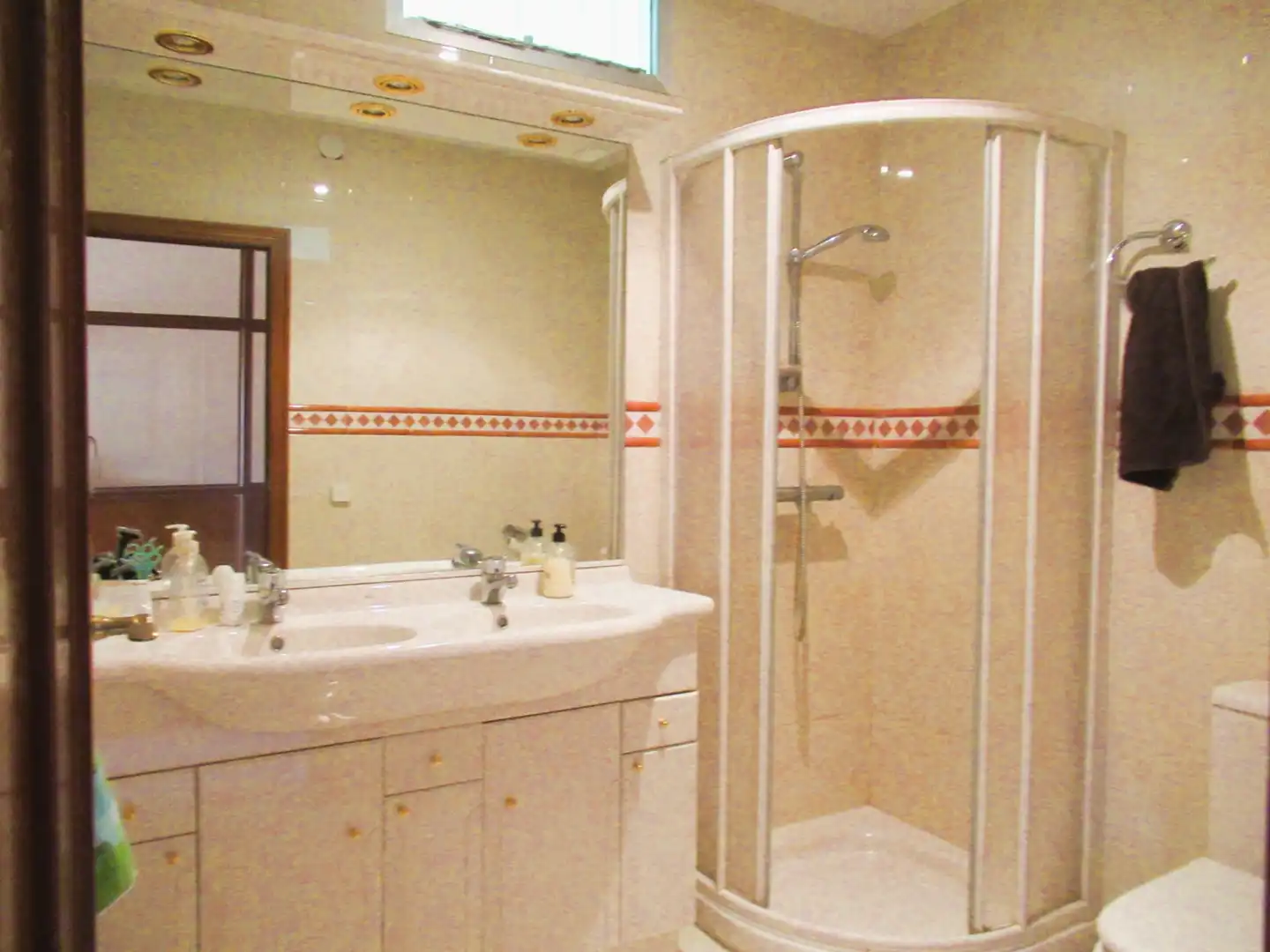Baño de Casa o chalet en venta en Camarma de Esteruelas con Calefacción, Jardín privado y Terraza