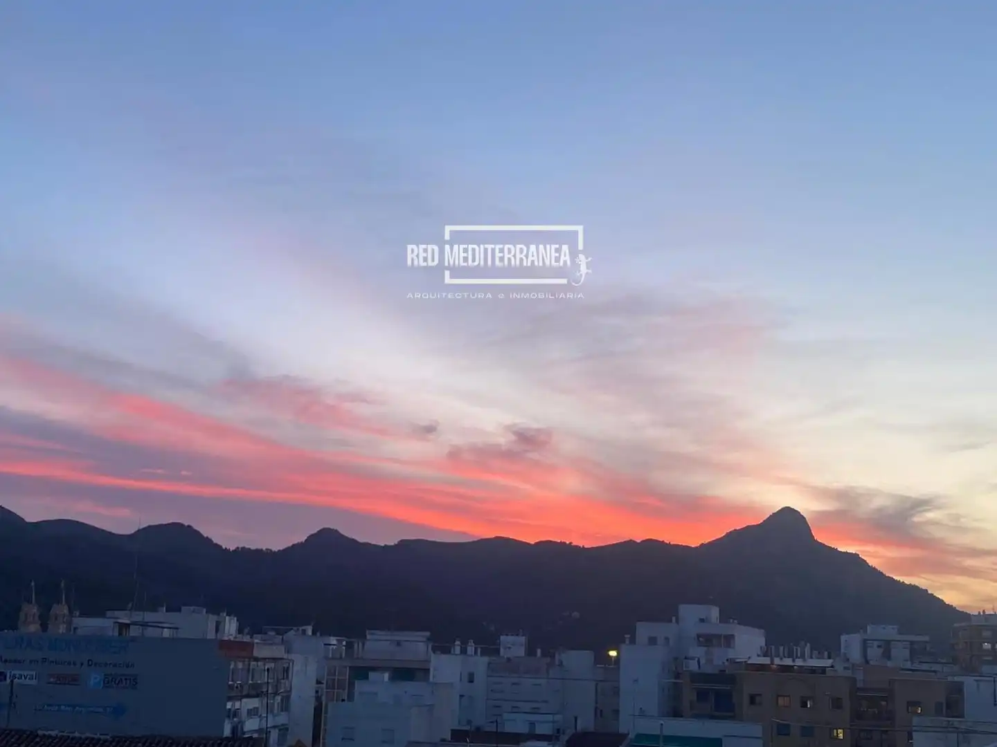Vista exterior de Pis en venda en Gandia amb Terrassa i Balcó
