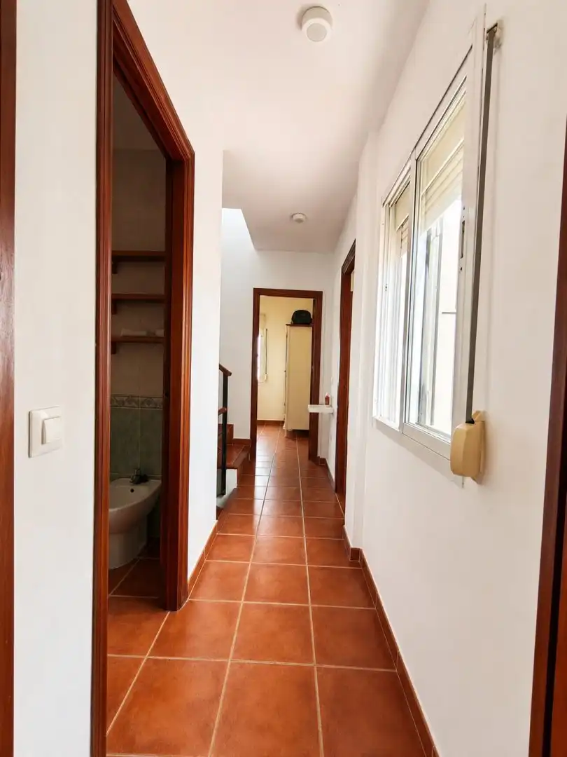 Casa adosada en venta en Sanlúcar de Barrameda con Amueblado