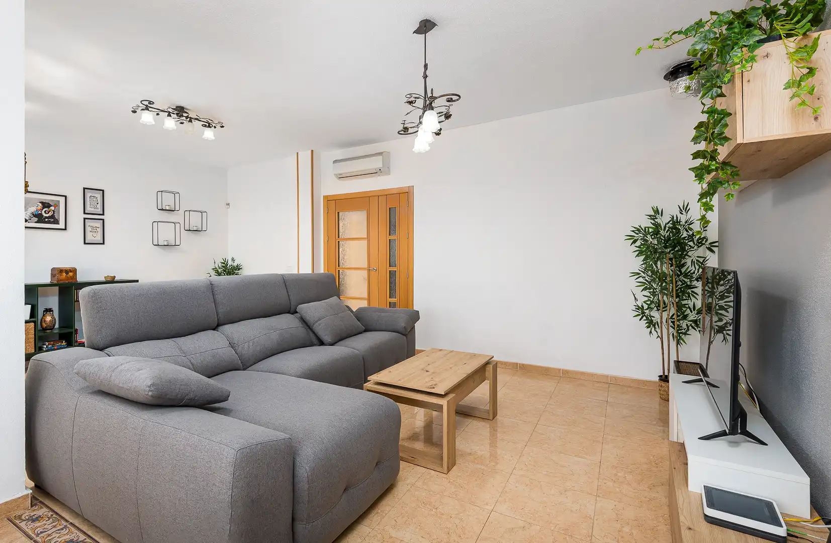 Sala de estar de Casa o chalet en venta en Aigües con Aire acondicionado, Terraza y Trastero