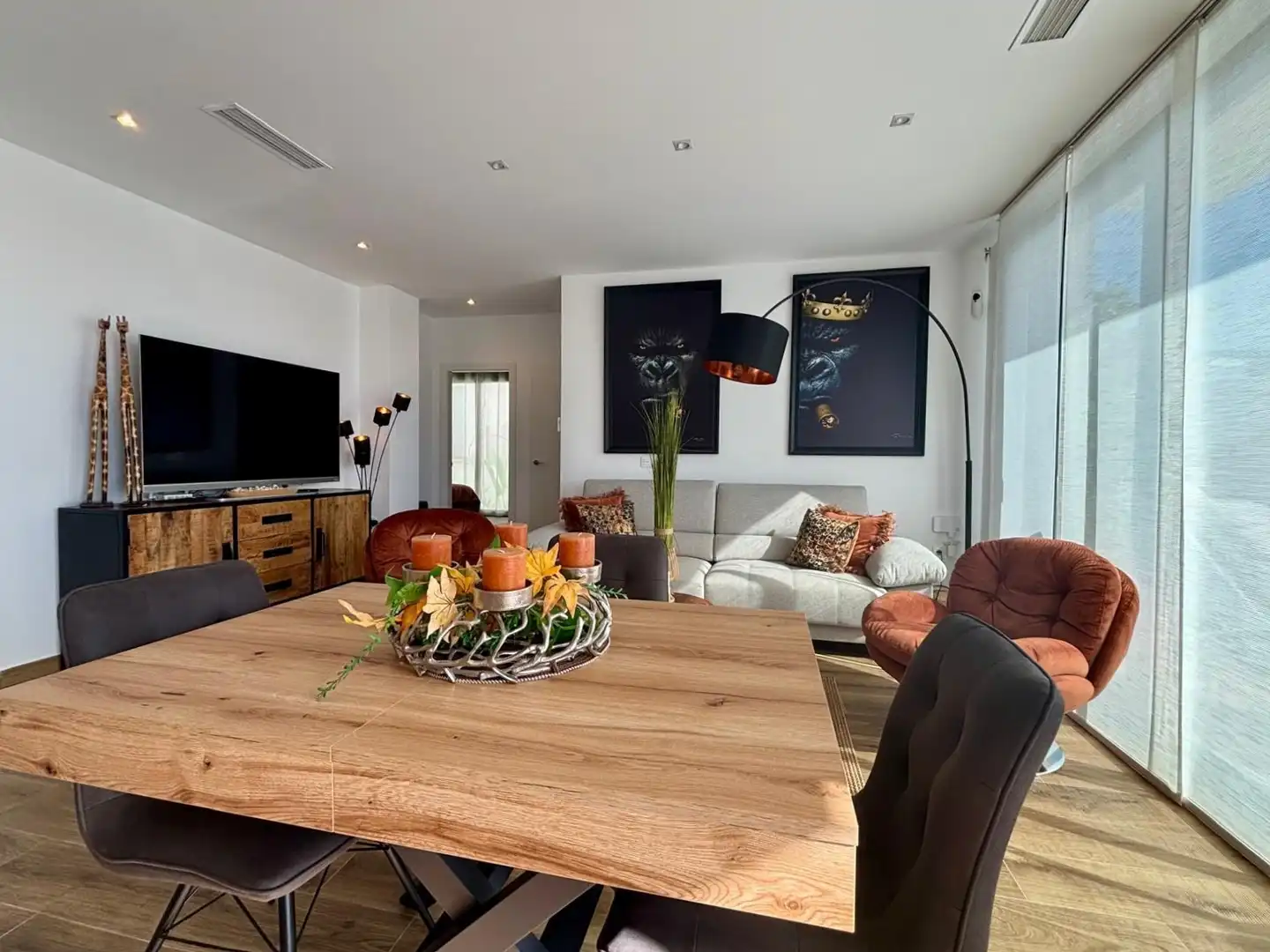 Sala d'estar de Casa o xalet en venda en Polop amb Aire condicionat, Jardí privat i Terrassa
