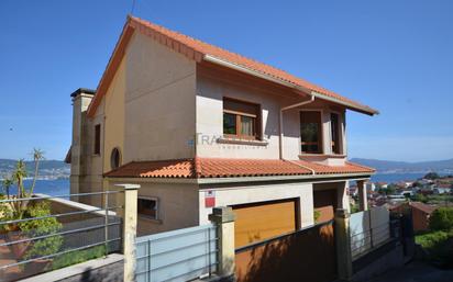 Vista exterior de Casa o xalet en venda en Moaña amb Terrassa