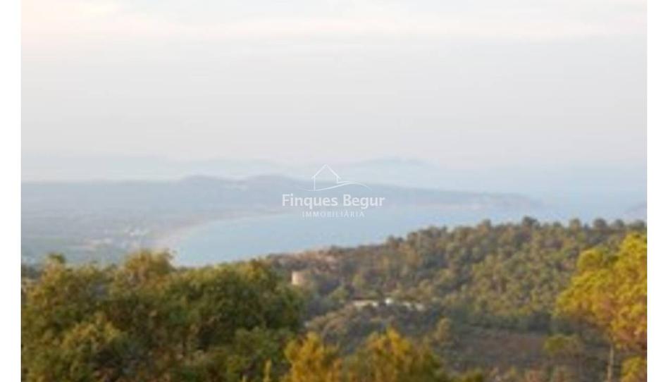 Foto 1 de Residencial en venda a Semàfor, 41, Aiguafreda - Sa Tuna, Girona