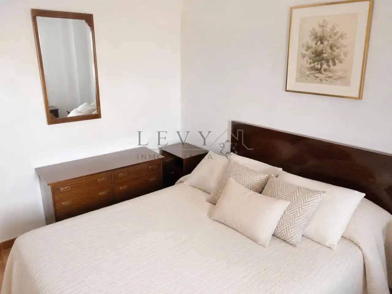 Habitación de Piso en venta en Málaga con Calefacción, Terraza y Amueblado