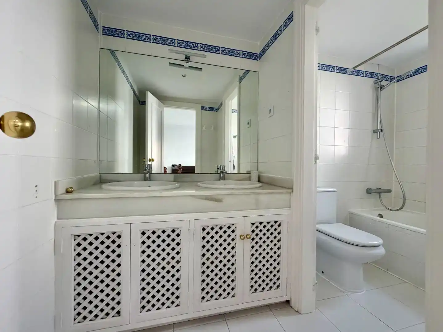 Einfamilien-Reihenhaus zur Miete in Marbella, Málaga