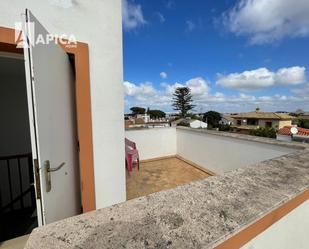 Exterior view of Single-family semi-detached for sale in Chiclana de la Frontera  with Air Conditioner, Storage room and Furnished