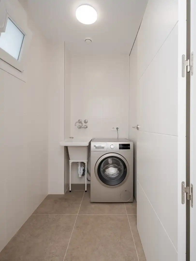 Bathroom of Flat for sale in Orihuela  with Air Conditioner, Terrace and Furnished